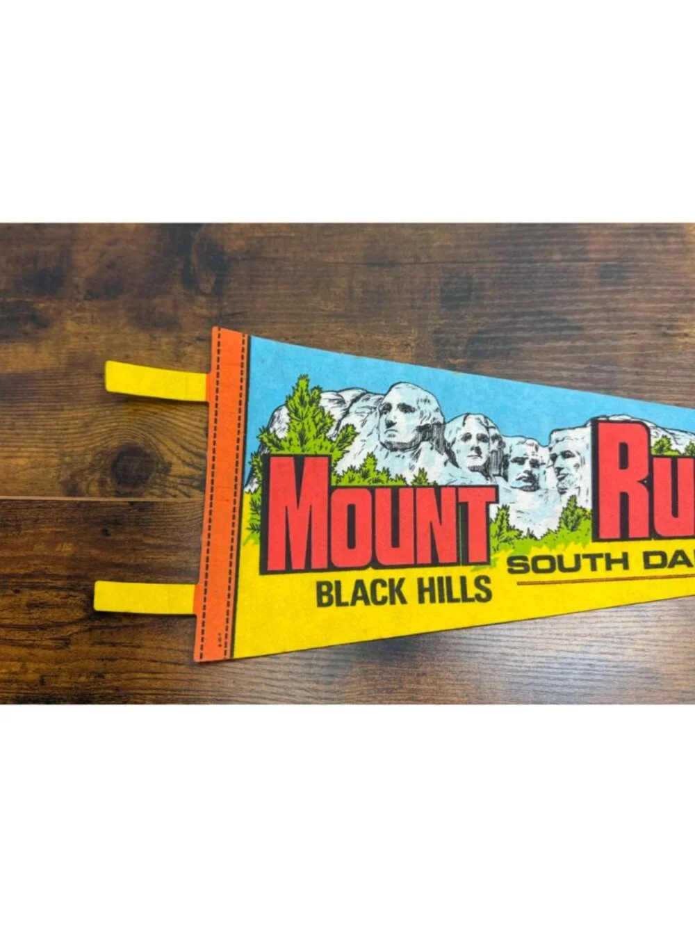 Vintage Mount Rushmore Black Hills, South Dakota pennant 25 inches